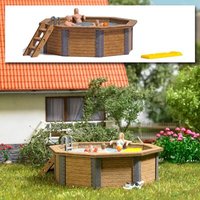 BUSCH 1832 H0 Gartenpool mit Familie von Busch