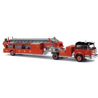 BUSCH 46019 H0 LaFrance Leitertrailer, Fire Department von Busch