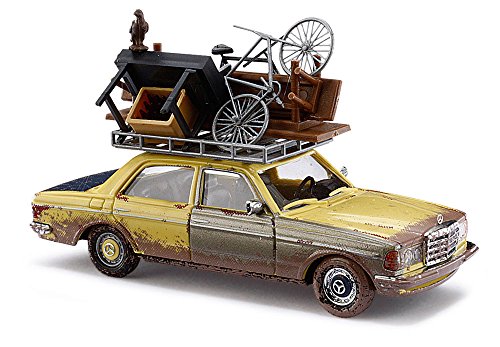 Busch 46858 - Mercedes W123 Limousine Unverwüstlich von Busch