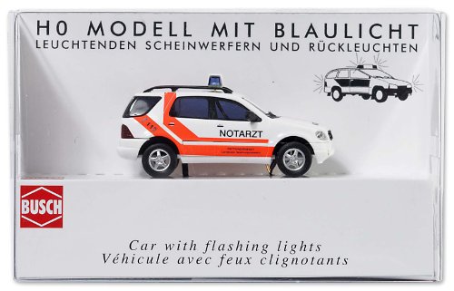 Busch 5631 - Notarzt Mercedes M-Klasse von Busch