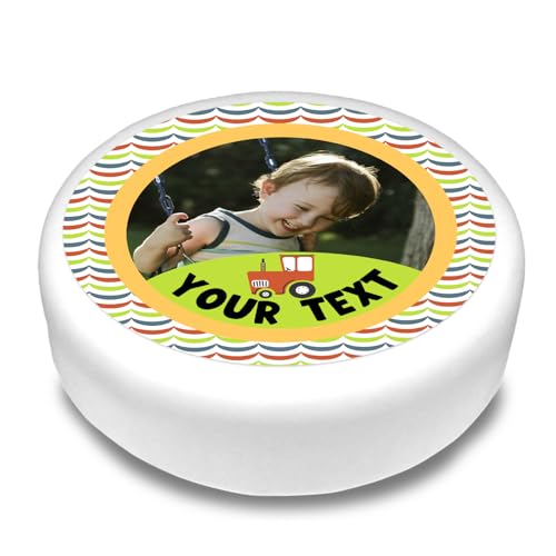 Cakeshop Runde Personalisierte Essbare Tortendekoration Bunter Retro Bauernhof Traktor Rand| Benutzerdefinierter Text oder Name| Für Geburtstage & Feiern| Mehrere Formen & Größen| Zucker/Oblatenpapier von CAKESHOP edible cake toppers EST. 2012