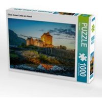 CALVENDO Puzzle Eilean Donan Castle am Abend 1000 Teile Lege-Größe 64 x 48 cm Foto-Puzzle Bild von Holger John CALVENDO Puzzle Eilean Donan Castle am Abend 1000 Teile Lege-Größe 64 x 48 cm Foto-Puzzle Bild von Holger John von Calvendo Puzzle