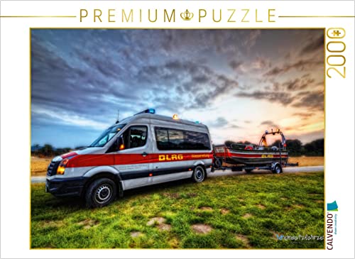 CALVENDO Puzzle Mannschaftswagen mit Rettungsboot DLRG Salzgitter 2000 Teile Puzzle quer | 2000 Teile Lege-Größe 90 x 67 cm Foto-Puzzle für glückliche Stunden von CALVENDO