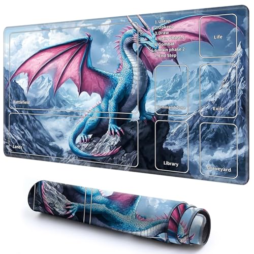 Niedliche Spielmatte mit Zonen -2 für MTG-Kartenspiel, 69,8 x 49,9 cm, rutschfeste Schreibtischunterlage mit glatter Oberfläche und genähtem Rand für TCG-Karten-Brettspiele, Zubehör, Bergblauer Drache Niedliche Spielmatte mit Zonen -2 für MTG-Kartenspiel, 69,8 x 49,9 cm, rutschfeste Schreibtischunterlage mit glatter Oberfläche und genähtem Rand für TCG-Karten-Brettspiele, Zubehör, Bergblauer Drache von CGFGHHUY
