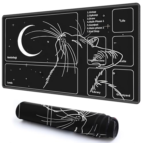Niedliche Spielmatte mit Zonen -2 für MTG-Kartenspiel, 69,8 x 49,9 cm, rutschfeste Schreibtischunterlage mit glatter Oberfläche und genähtem Rand für TCG-Karten-Brettspiele, Zubehör, Katze und Mond Niedliche Spielmatte mit Zonen -2 für MTG-Kartenspiel, 69,8 x 49,9 cm, rutschfeste Schreibtischunterlage mit glatter Oberfläche und genähtem Rand für TCG-Karten-Brettspiele, Zubehör, Katze und Mond von CGFGHHUY