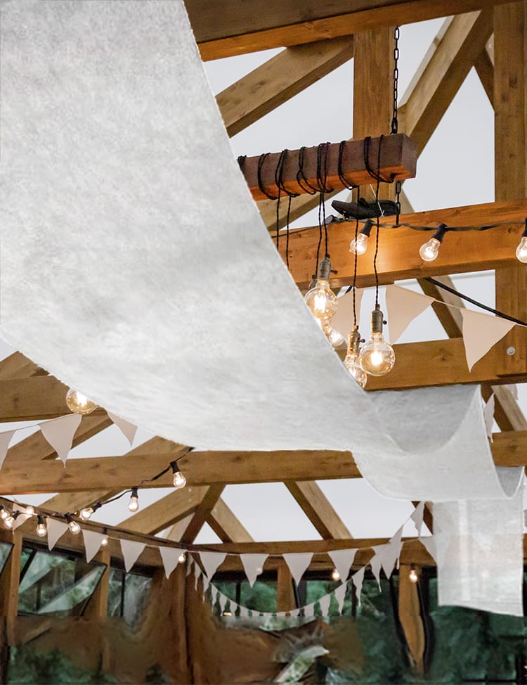 Hochzeitsvlies Weiß Rolle 80 cm x 25 m von CHAKS