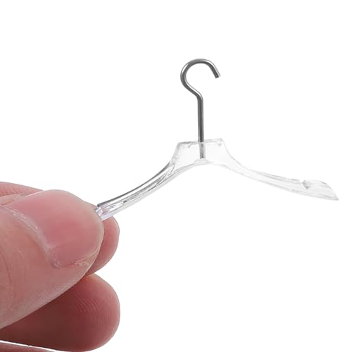 CHICAMPERA 5 Stück Miniatur Kleiderbügel für Puppen Teiliges Transparente Puppenkleiderbügel für Puppenhäuser Zubehör zur Aufbewahrung von Kleidung Miniaturformat CHICAMPERA 5 Stück Miniatur Kleiderbügel für Puppen Teiliges Transparente Puppenkleiderbügel für Puppenhäuser Zubehör zur Aufbewahrung von Kleidung Miniaturformat von CHICAMPERA