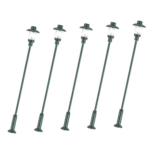 CIMAXIC 5 Stücke Dorf Straße Lampe Modell Grün Edelstahl Plus Abs Straße Lampe Modell Miniatur Ornament Tisch CIMAXIC 5 Stücke Dorf Straße Lampe Modell Grün Edelstahl Plus Abs Straße Lampe Modell Miniatur Ornament Tisch von CIMAXIC