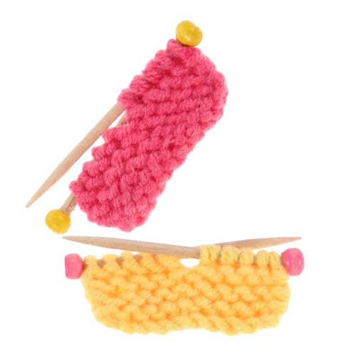 CIYODO 2 Miniatur Strickmützen Teiliges Weiche Garnhüte für Puppenhaus Deko Foto Requisiten Handgestrickt Wassermelon Rot und Zitronengelb für Wohn Büro Cafédekoration von CIYODO