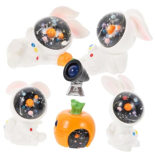 CLISPEED 6 Stück Teiliges Niedliche Astronauten Kaninchen Figuren aus Robustem Harz Micro Landschaftsdekor für Ostern und Home Office Langlebige Miniatur Osterhasen Dekoration für Tisch CLISPEED 6 Stück Teiliges Niedliche Astronauten Kaninchen Figuren aus Robustem Harz Micro Landschaftsdekor für Ostern und Home Office Langlebige Miniatur Osterhasen Dekoration für Tisch von CLISPEED