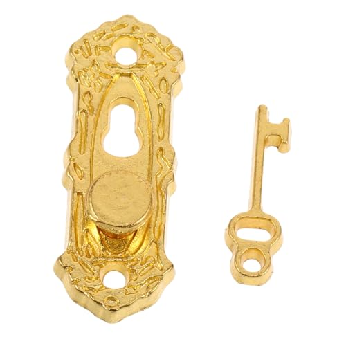 CLISPEED Maßstab Metall mit Schlüssel Puppenhaus Zubehör für Tiny House DIY Realistische Türsicherung und Detailverliebtes Miniatur Möbel Accessoire CLISPEED Maßstab Metall mit Schlüssel Puppenhaus Zubehör für Tiny House DIY Realistische Türsicherung und Detailverliebtes Miniatur Möbel Accessoire von CLISPEED