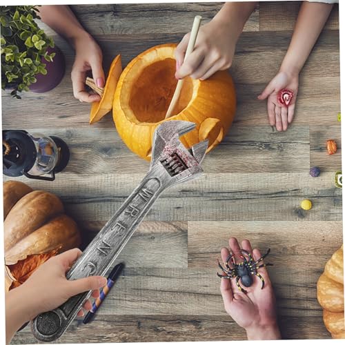 CLISPEED Realistischer Großer Kunststoff schraubenschlüssel Halloween Requisite Täuschend Wirklicher für Grusel deko und Scherzartikel CLISPEED Realistischer Großer Kunststoff schraubenschlüssel Halloween Requisite Täuschend Wirklicher für Grusel deko und Scherzartikel von CLISPEED