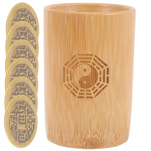 CLISPEED Traditionellem Chinesischem Wahrsagewerkzeug Mini Bambusbehälter mit Kupfermünzen für Feng Shui und Wahrsagerei für Neujahrsfeiern und Persönliche Spiele CLISPEED Traditionellem Chinesischem Wahrsagewerkzeug Mini Bambusbehälter mit Kupfermünzen für Feng Shui und Wahrsagerei für Neujahrsfeiern und Persönliche Spiele von CLISPEED