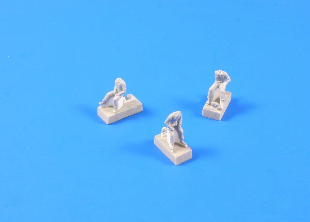 German panzer crew sitting (3 Figuren) von CMK