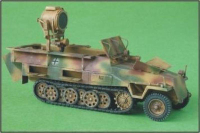 Sd.Kfz. 251/20 Ausf. D Uhu von CMK