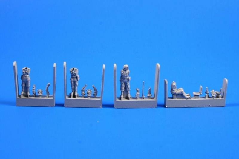 Soviet WWII Tank Crew+Soldier T-34 (4 Figuren) von CMK