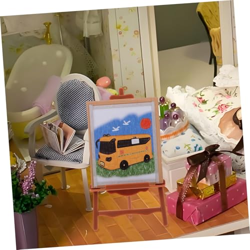 CORHAD Miniatur Klassenzimmer Realistische Miniaturmöbel Mit Tisch Und Stühlen Für Puppenhaus Spielzeug Für Kreative DIY Projekte Und Raumdekoration von CORHAD