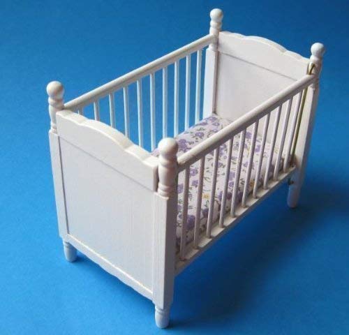 CREAL SàRL Puppenbett Weiss mit Matratze Puppenhausmöbel Kinderzimmer Miniatur 1:12 CREAL SàRL Puppenbett Weiss mit Matratze Puppenhausmöbel Kinderzimmer Miniatur 1:12 von CREAL SàRL