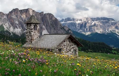 Puzzle für Erwachsene, 500 Teile, Lernspiel, Herausforderungsspielzeug, 500 Teile Puzzle für Erwachsene und Kinder, Landschaft, Alpen, Seceda-Kirche, 52 x 38 cm Puzzle für Erwachsene, 500 Teile, Lernspiel, Herausforderungsspielzeug, 500 Teile Puzzle für Erwachsene und Kinder, Landschaft, Alpen, Seceda-Kirche, 52 x 38 cm von CUREW