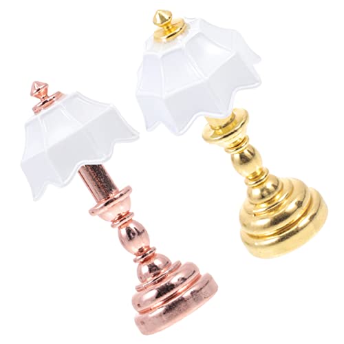 CVUTOVO 2 Stück Miniatur Tischlampen für Puppenhaus Elegante Dekoration LED Miniaturlampen für Wohnräume Esszimmer Schlafzimmer Küche Hochwertige Eisenmaterialien Stilvolle von CVUTOVO