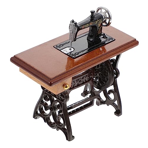 CVUTOVO Nähmaschinen Modell Miniaturnähmaschine Winzige Nähmaschine Klein Stickerei Puppenhaus Zubehör Nähen Mini- -nähmaschine Nähmaschine Miniatur Dekoration Nähmaschine Holz CVUTOVO Nähmaschinen Modell Miniaturnähmaschine Winzige Nähmaschine Klein Stickerei Puppenhaus Zubehör Nähen Mini- -nähmaschine Nähmaschine Miniatur Dekoration Nähmaschine Holz von CVUTOVO