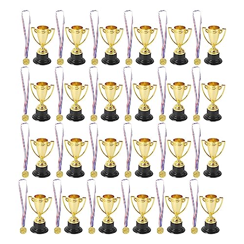CYBUCH Set mit Trophäen und Medaillen, 48 Stück, 24 Teile aus vergoldetem Kunststoff und 24 Medaillen für Sportbelohnungen für Kinder, langlebige Partygeschenke CYBUCH Set mit Trophäen und Medaillen, 48 Stück, 24 Teile aus vergoldetem Kunststoff und 24 Medaillen für Sportbelohnungen für Kinder, langlebige Partygeschenke von CYBUCH