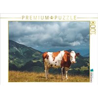 CALVENDO Puzzle Eine rotbraun-weiße Kuh steht friedlich auf einer Almwiese mit herrlichem Blick in die Berge 1000 Teile Lege-Größe 64x48cm Foto-Puzz von Calvendo Puzzle