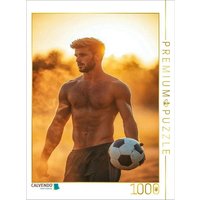 CALVENDO Puzzle Halbnackter Mann als Fußballspieler im Sonnenlicht 1000 Teile Lege-Größe 64x48cm Foto-Puzzle für glückliche Stunden CALVENDO Puzzle Halbnackter Mann als Fußballspieler im Sonnenlicht 1000 Teile Lege-Größe 64x48cm Foto-Puzzle für glückliche Stunden von Calvendo Puzzle