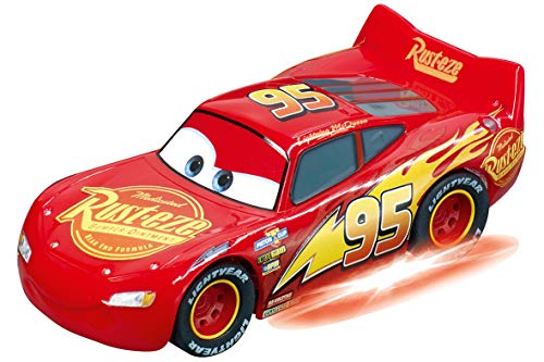 Carrera GO!!! Lightning McQueen aus Disney Pixar Cars Slotcar I Authentisches Design I Kompatibel mit Carrera GO!!! Bahn I Geeignet für Jungs & Mädchen I Ideal für Erwachsene & Kinder von Carrera