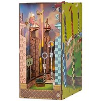 Book Nook DIY Bücherecke Harry Potter Quidditch Field von Revell Tiny Adventures von Carrera Revell Europe GmbH