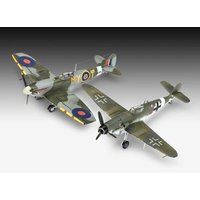 Model Set Combat Set Bf109G-10 & Spitfire Mk.V, Revell Modellbausatz mit Basiszubehör von Carrera Revell Europe GmbH