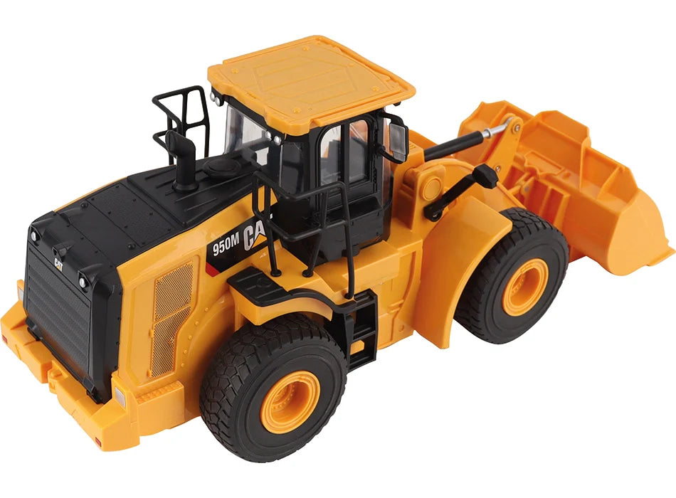 1:24 RC Cat® 950M Radlader (B/O) von Carrera