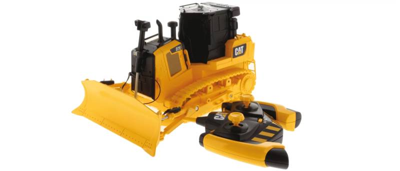 1:35 RC Cat® D7E Track Type Tractor  (B/O) von Carrera