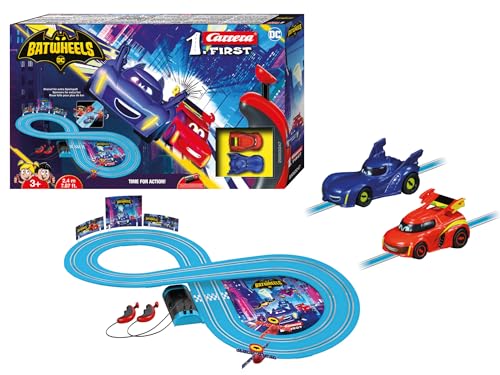 Carrera First I DC Batwheels Time for Action 2,4 Rennbahn-Set I Auto für Rennbahn | Rennbahnen und lizensierte Slotcars | bis zu 2 Spieler | Für Kinder ab 3 Jahren & Erwachsene von Carrera