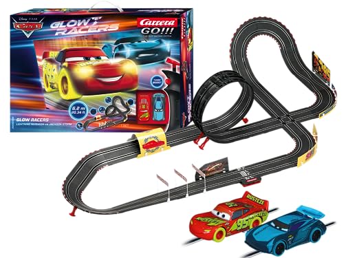 Carrera GO!!! Disney Cars - Glow Racers Rennbahn-Set I Rennbahnen und lizensierte Slotcars | bis zu 2 Spieler | Für Jungs und Mädchen ab 6 Jahren & Erwachsene von Carrera