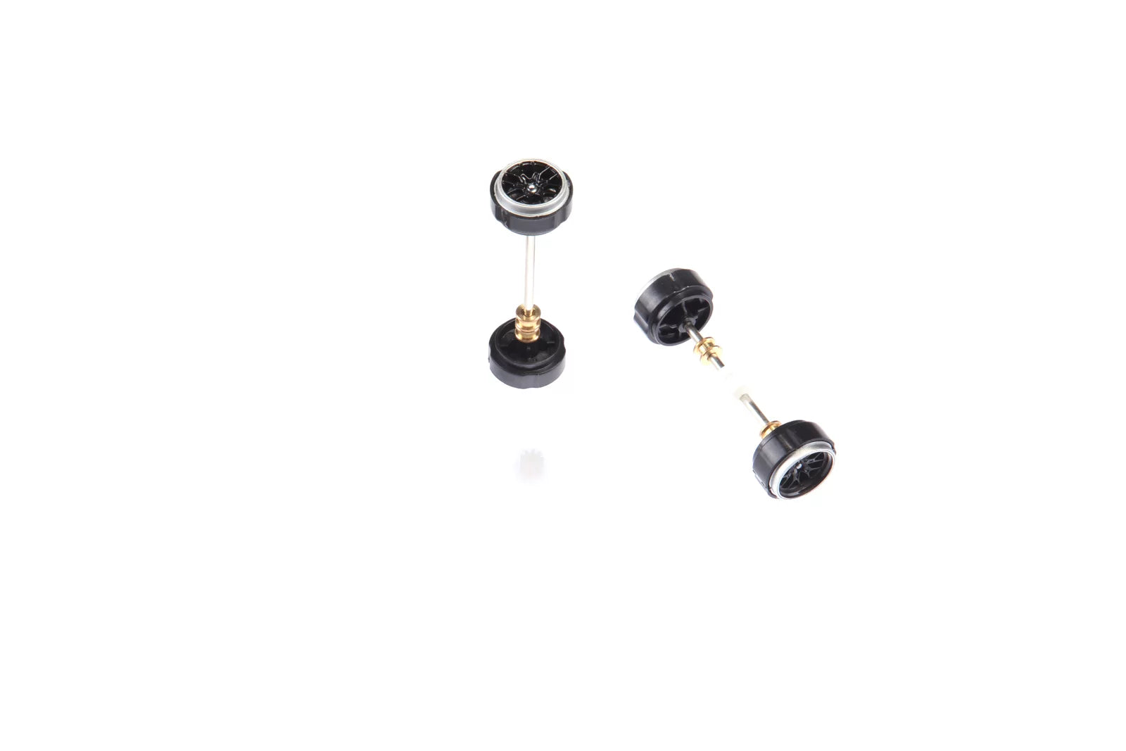 Front axle and rear axle #20030848 von Carrera