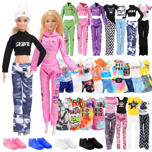 23 Puppenkleidung für 30 cm Mädchen Puppen, 1 Sportbekleidung + 4 Kurze Hose + 7 Tops + 1 T-Shirt Hosenanzug mit Hut + 1 Freizeitkleidung + 2 Kurzer Rock + 4 Paar Schuhe, Outfits für 11,5 Zoll Puppen von Carreuty