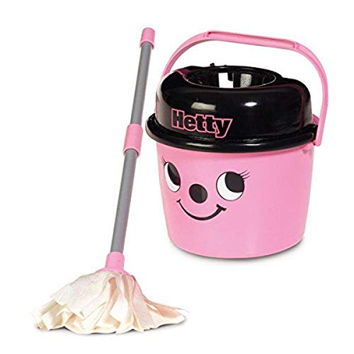 Casdon Hetty Mop & Bucket, Branded Toy Cleaning Set for Children Aged 3+, Features Hetty’s Cute Face for Lots of Cleaning Fun!, Pink, 15 x 19.1 x 17.9 cm von Casdon