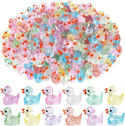 Cemobile 100 Stück Pailletten Mini Enten aus Harz, winzige kleine Enten aus buntem Kunststoff, Mini-Figuren für kleines Puppenhaus, Mikrolandschaft Cemobile 100 Stück Pailletten Mini Enten aus Harz, winzige kleine Enten aus buntem Kunststoff, Mini-Figuren für kleines Puppenhaus, Mikrolandschaft von Cemobile
