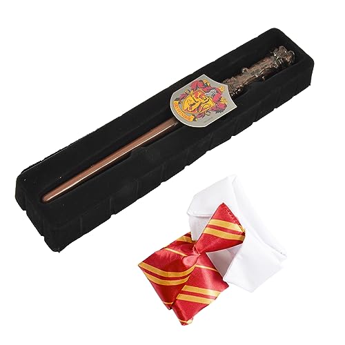 Ciao- Harry Potter Disguise Kit (Wand 30cm, Tie and Gryffindor Emblem) in giftbox Ciao- Harry Potter Disguise Kit (Wand 30cm, Tie and Gryffindor Emblem) in giftbox von Ciao