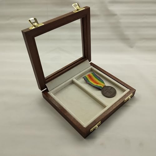 Medaillenetui aus Holz mit Bändchen von Coins&More