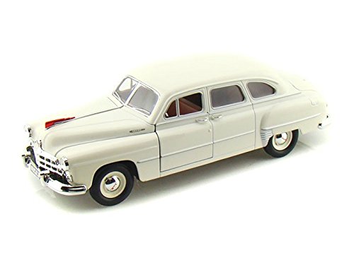 1950 Gaz-12 ZIM Limo 1/24 Cream von Collectable Diecast
