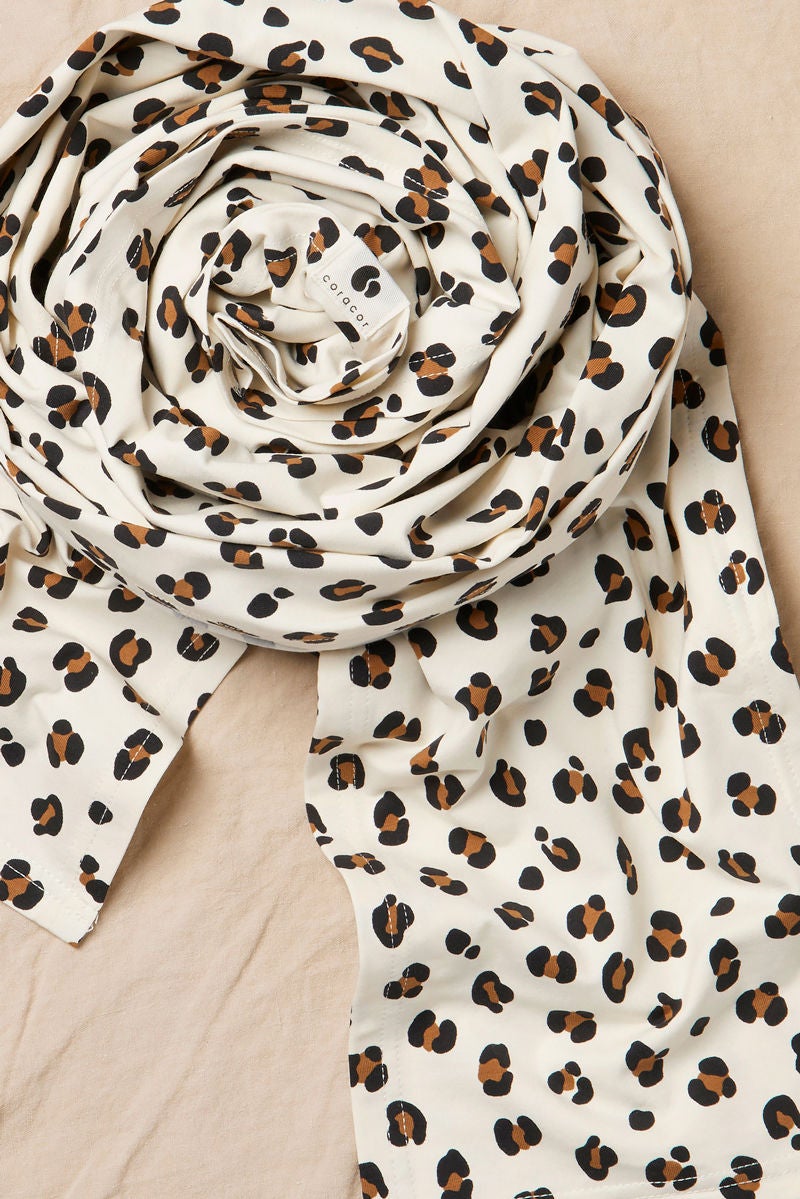Coracor Tragetuch, Leopard/Naturweiß von Coracor