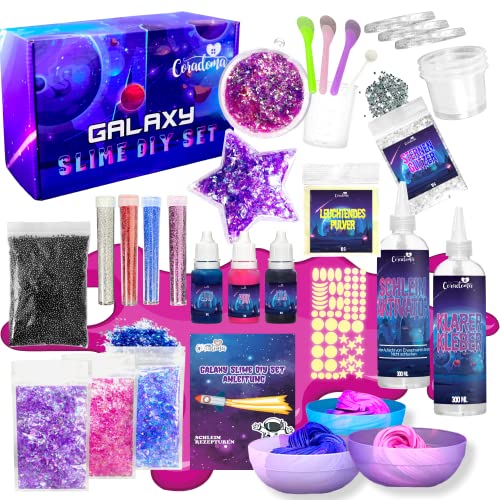 Coradoma Galaxy Slime Kit DIY mit Glow in The Dark Pulver | Galaxie Schleim Set für Kinder mit Sternen, Glitzer und Aufkleber | Galaktischer Schleim mit im Dunkeln leuchtendem Pulver von Coradoma