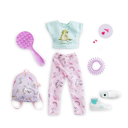 Corolle 9000610030 - Girls Zubehörset Fantasie, Outfit mit Einhorn Print, mit Ohrringe, Haargummi, Rucksack und Bürste, 9 Teile, für alle 28cm Corollepuppen, ab 4 Jahren Corolle 9000610030 - Girls Zubehörset Fantasie, Outfit mit Einhorn Print, mit Ohrringe, Haargummi, Rucksack und Bürste, 9 Teile, für alle 28cm Corollepuppen, ab 4 Jahren von Corolle
