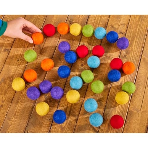 Cosy Large Pom Pom Rainbow Felt Balls - 55848 von Cosy