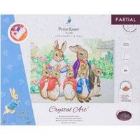 Craft Buddy CAK-PRBT52L - Crystal Art Canvas Kit, Peter Rabbit und Familie, 50x40 cm, Diamond Painting, Keilrahmen-Set Craft Buddy CAK-PRBT52L - Crystal Art Canvas Kit, Peter Rabbit und Familie, 50x40 cm, Diamond Painting, Keilrahmen-Set von Craft Buddy