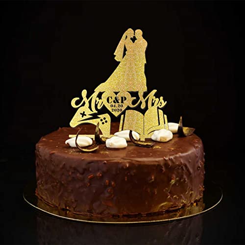 Rustikaler Tortenaufsatz "Mr & Mrs", glitzernd, goldfarben, Braut und Bräutigam, personalisierbar, Familienname, Datum, für Verlobung, zukünftige Braut, Kuchendekoration, Verlobungsgeschenk für Paare Rustikaler Tortenaufsatz "Mr & Mrs", glitzernd, goldfarben, Braut und Bräutigam, personalisierbar, Familienname, Datum, für Verlobung, zukünftige Braut, Kuchendekoration, Verlobungsgeschenk für Paare von CustonCares