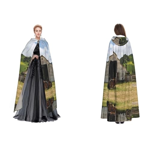 (Alte Holzscheune mit verrostetem Traktor) Unisex Kapuzenumhang Umhang Robe Cosplay Halloween Weihnachten Verkleidung Kostüme für Erwachsene von Cykazhst
