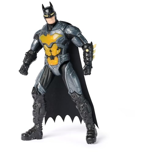 DC Comics Batman – 30 Batman Actionfigur, Licht- und Soundeffekte, 11 Bewegunspunkte, ab 4 Jahren DC Comics Batman – 30 Batman Actionfigur, Licht- und Soundeffekte, 11 Bewegunspunkte, ab 4 Jahren von DC Comics